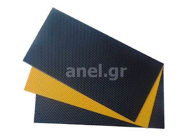 Κηρήθρα Πλαστική ANEL PS Εμβρυοθαλάμου 420*212mm Langstroth (ή Κομμένη Μικρότερη) cell d5.4 Ακέρωτη 