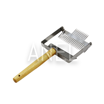 Imagen de Uncapping Fork-Scraper with Wooden Ha...